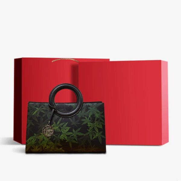 09_Mulberry_Silk_Bamboo_Print_Black_Crossbody_Bag_P17003305 09_Mulberry_Silk_Bamboo_Print_Black_Crossbody_Bag_P17003305