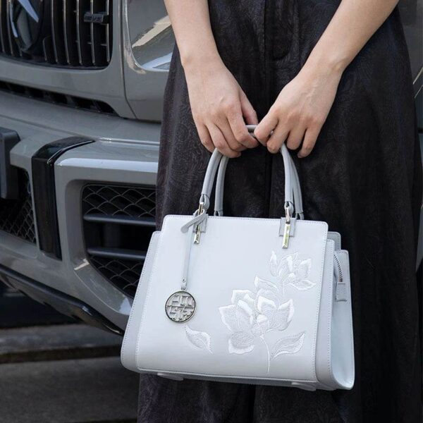 18_Broidery_Leather_Magnolia_Women_s_Crossbody_Tote_Bag_-_SinoCultural 18_Embroidery_Leather_Magnolia_Women_s_Crossbody_Tote_Bag_-_SinoCultural