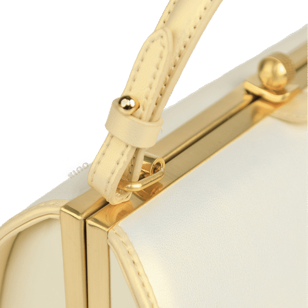 2_28cea3d5-5cbb-4514-993c-83b9a77d9510 2_28cea3d5-5cbb-4514-993c-83b9a77d9510