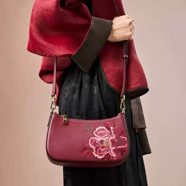 3_Embroidery_Leather_Red_Shoulder_Bag_Peony_Women_s_Hobo_Handbag 3_Embroidery_Leather_Red_Shoulder_Bag_Peony_Women_s_Hobo_Handbag