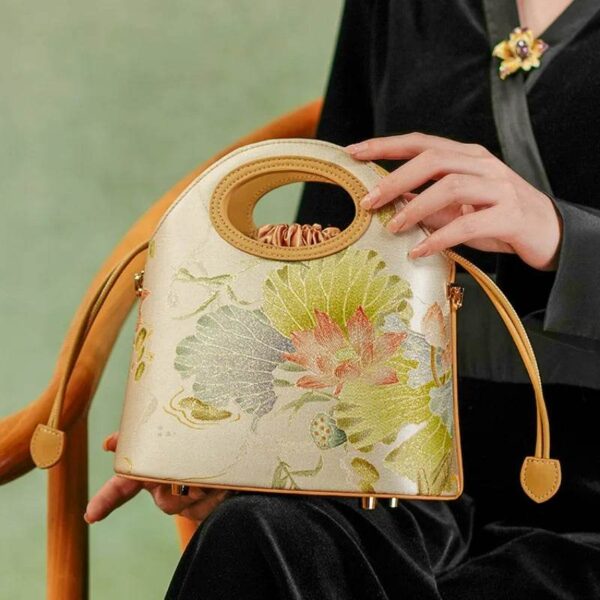 7f_Printed_Jacquard_Lotus_Khaki_Drawstring_Bucket_Bag_LD120670 7f_Printed_Jacquard_Lotus_Khaki_Drawstring_Bucket_Bag_LD120670