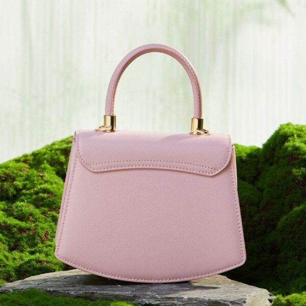 Brocade_Jacquard_Mulberry_Silk_Exquisite_Handbag_-_SinoCultural-2463328 Brocade_Jacquard_Mulberry_Silk_Exquisite_Handbag_-_SinoCultural-2463328