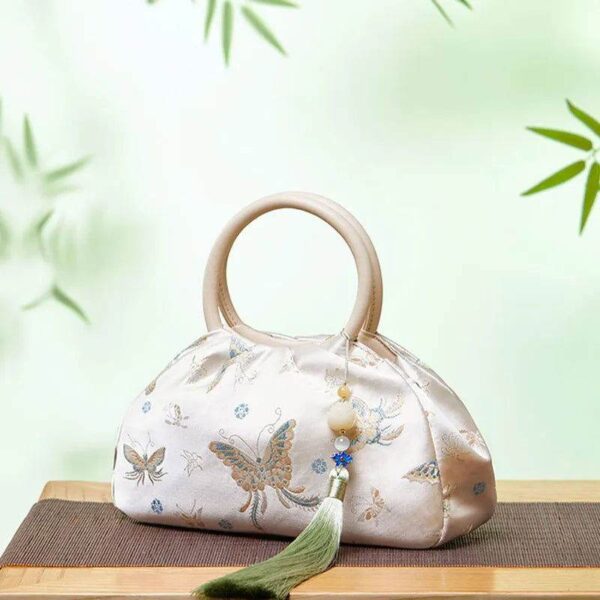 Brocade_Jacquard_New_Chinese_Style_Handcrafted_Handbag_-_SinoCultural-2463893 Brocade_Jacquard_New_Chinese_Style_Handcrafted_Handbag_-_SinoCultural-2463893