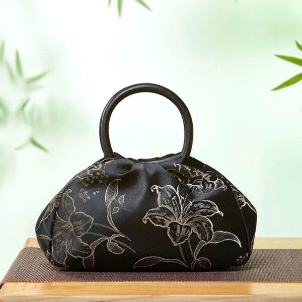 Brocade_Jacquard_New_Chinese_Style_Handcrafted_Handbag_-_SinoCultural-2463992 Brocade_Jacquard_New_Chinese_Style_Handcrafted_Handbag_-_SinoCultural-2463992