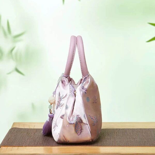 Brocade_Jacquard_New_Chinese_Style_Handcrafted_Handbag_-_SinoCultural-2464169 Brocade_Jacquard_New_Chinese_Style_Handcrafted_Handbag_-_SinoCultural-2464169