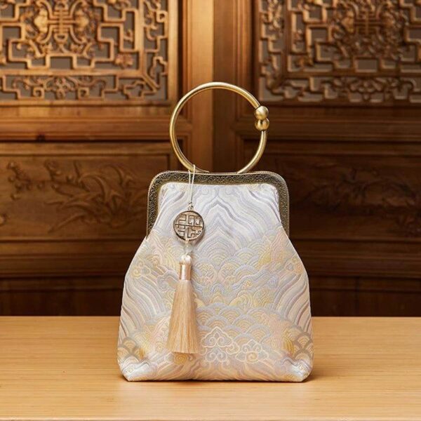 Brocade_Jacquard_New_Chinese_Style_Kiss_Lock_Purse_-_SinoCultural-2464226 Brocade_Jacquard_New_Chinese_Style_Kiss_Lock_Purse_-_SinoCultural-2464226
