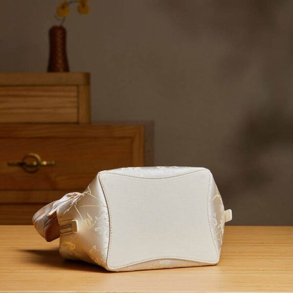 Brocade_Jacquard_Silk_Cute_Bucket_Bag_-_SinoCultural-2464620 Brocade_Jacquard_Silk_Cute_Bucket_Bag_-_SinoCultural-2464620