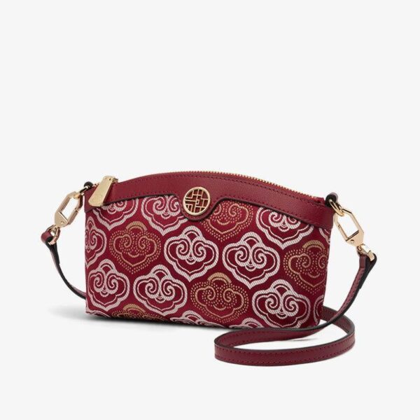 Embroidery_Leather_Clutch_Bag_Auspicious_Clouds_-_SinoCultural-2472158 Embroidery_Leather_Clutch_Bag_Auspicious_Clouds_-_SinoCultural-2472158