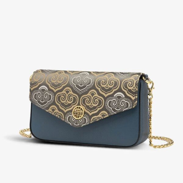 Embroidery_Leather_Flap_Clutch_Bag_Auspicious_Clouds_-_SinoCultural-2473141 Embroidery_Leather_Flap_Clutch_Bag_Auspicious_Clouds_-_SinoCultural-2473141