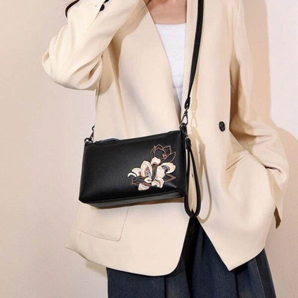 Embroidery_Leather_Shoulder_Clutch_Wallet_Orchid_-_SinoCultural-2475318 Embroidery_Leather_Shoulder_Clutch_Wallet_Orchid_-_SinoCultural-2475318