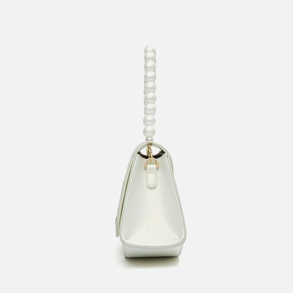 Embroidery_Leather_Vintage_White_Lotus_Handbag_with_Pendant_-_SinoCultural-2476579 Embroidery_Leather_Vintage_White_Lotus_Handbag_with_Pendant_-_SinoCultural-2476579