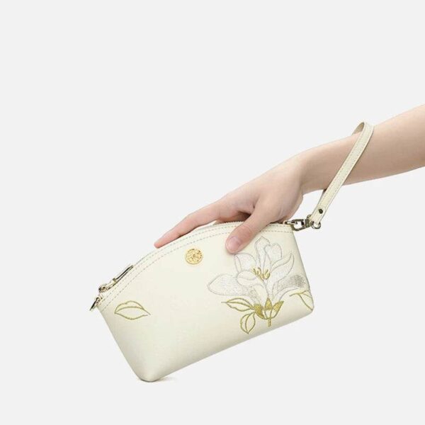 Embroidery_Leather_White_Magnolia_Women_Handbag_Wallet_-_SinoCultural-2476839 Embroidery_Leather_White_Magnolia_Women_Handbag_Wallet_-_SinoCultural-2476839