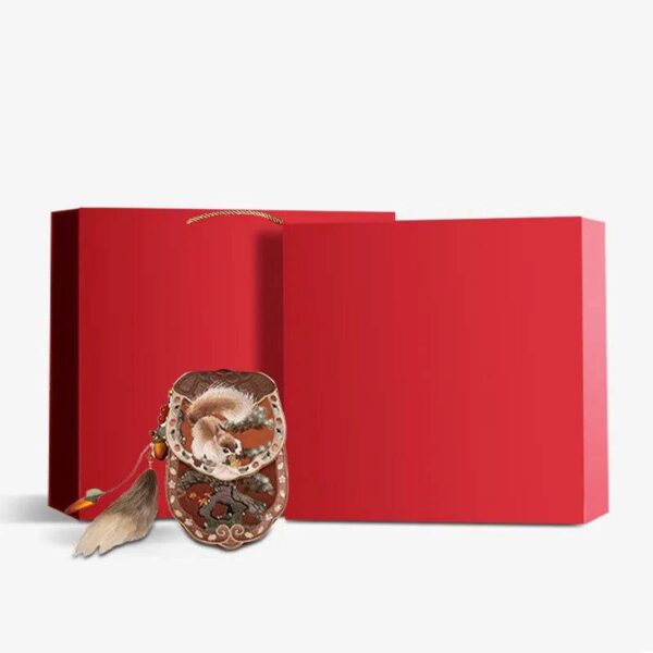 Embroidery_Vintage_Crossbody_Phone_Wallet_Squirrel_and_Hazel_-_SinoCultural-2477541 Embroidery_Vintage_Crossbody_Phone_Wallet_Squirrel_and_Hazel_-_SinoCultural-2477541