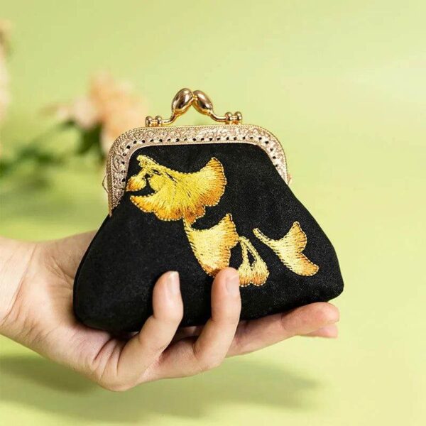 Embroidery_Vintage_Mini_Coin_Kiss_Lock_Purse_Wallet_-_SinoCultural-2477553 Embroidery_Vintage_Mini_Coin_Kiss_Lock_Purse_Wallet_-_SinoCultural-2477553