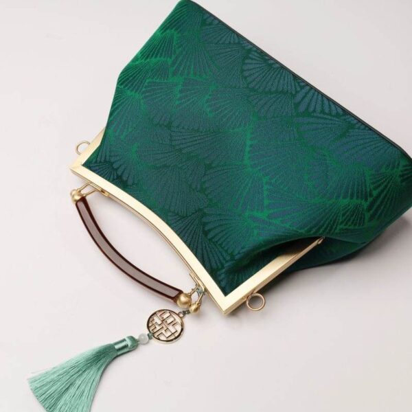 Mulberry_Silk_Green_Pine_Leaf_Vintage_Kiss_Lock_Clasp_Bag_-_SinoCultural-2481619 Mulberry_Silk_Green_Pine_Leaf_Vintage_Kiss_Lock_Clasp_Bag_-_SinoCultural-2481619
