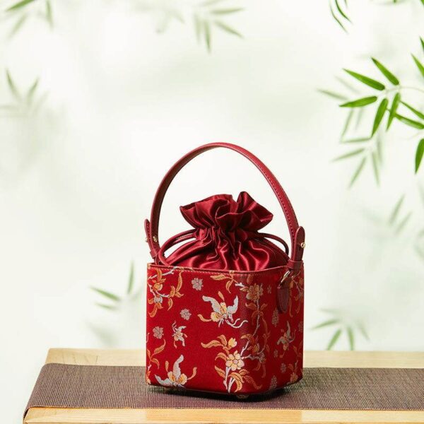 Song_Brocade_New_Chinese_Style_Cube_Bucket_Bag_-_SinoCultural-2483592 Song_Brocade_New_Chinese_Style_Cube_Bucket_Bag_-_SinoCultural-2483592