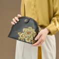 b_Embroidery_Leather_Shoulder_Bag_High_Luxury_Royal_Gold_Peony_P210079