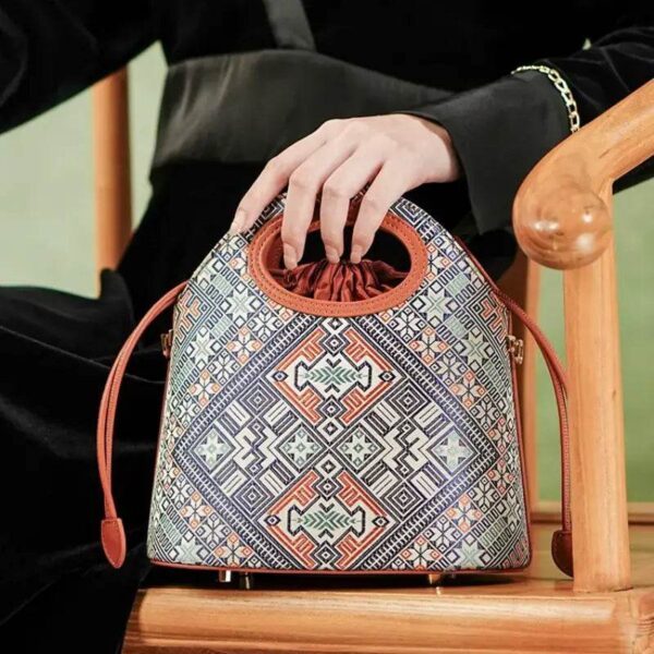 b_Zhuang_Brocade_Vintage_Drawstring_Bucket_Bag_FJ120670 b_Zhuang_Brocade_Vintage_Drawstring_Bucket_Bag_FJ120670