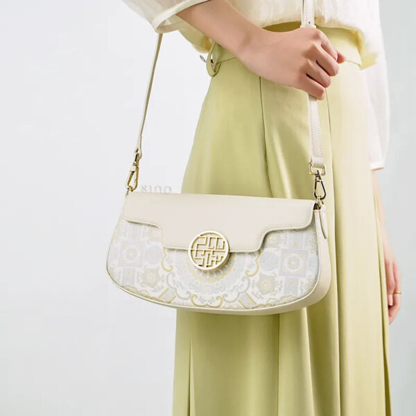 model-carrying-octagonal-brocade-bag-single-shoulder model-carrying-octagonal-brocade-bag-single-shoulder