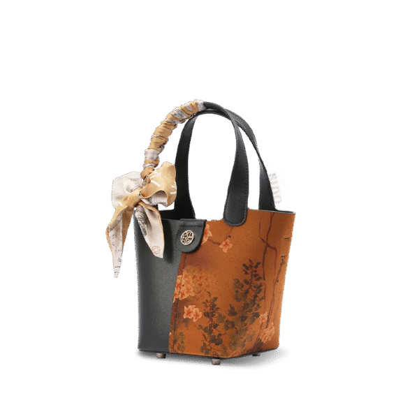 xiangyunsha-silk-plum-blossom-handbag-side xiangyunsha-silk-plum-blossom-handbag-side